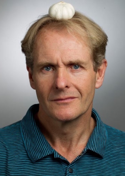 Robert Bathurst photo