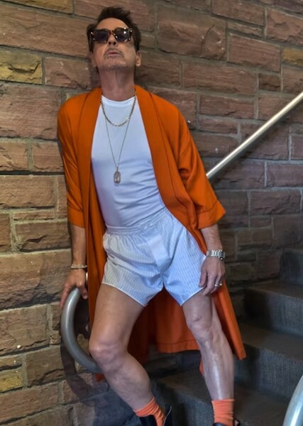 Robert Downey Jr. photo