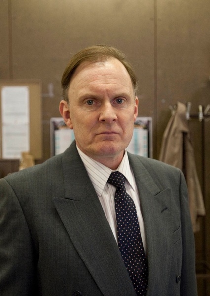 Robert Glenister photo