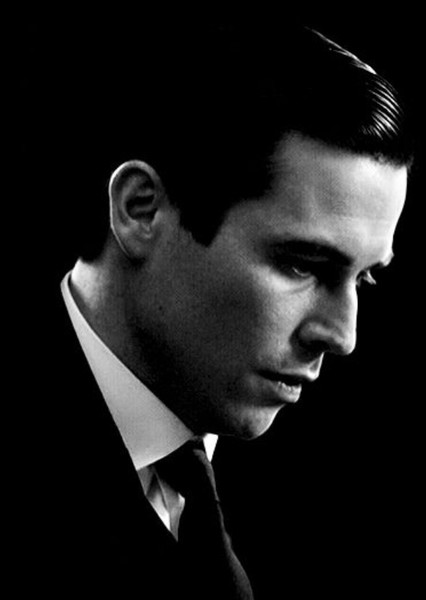 Robert James-Collier photo