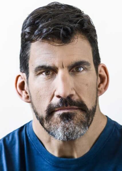 Robert Maillet photo