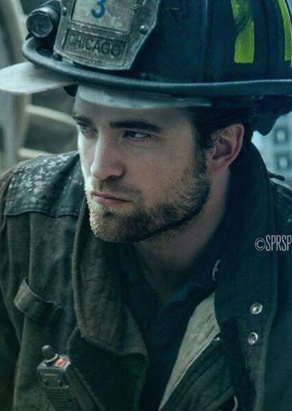 Robert Pattinson photo