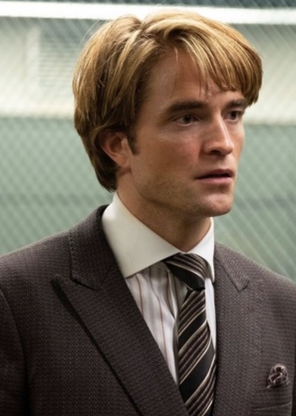 Robert Pattinson photo