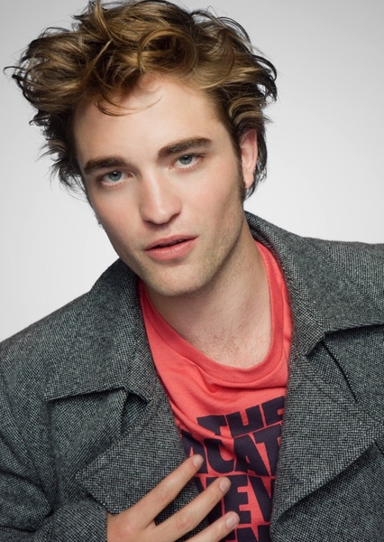 Robert Pattinson photo