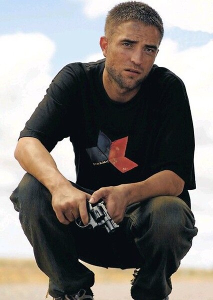 Robert Pattinson photo