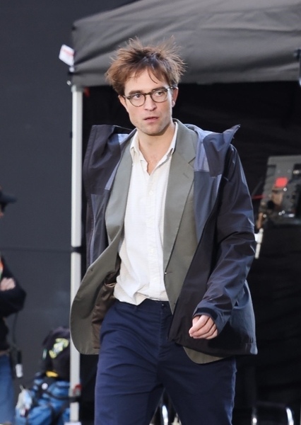 Robert Pattinson photo