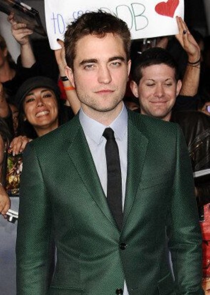 Robert Pattinson photo