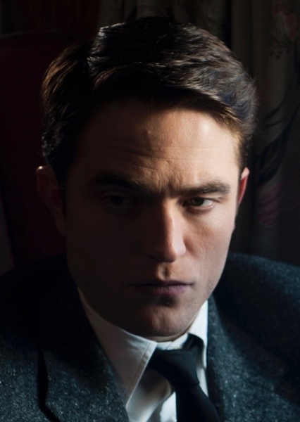 Robert Pattinson photo