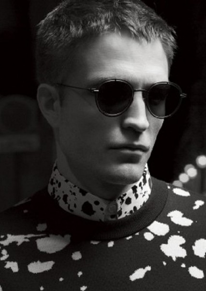 Robert Pattinson photo