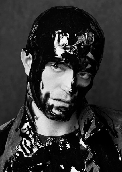 Robert Pattinson photo