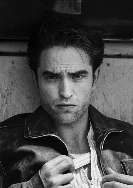 Robert Pattinson photo