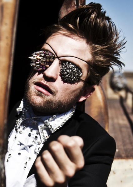 Robert Pattinson photo