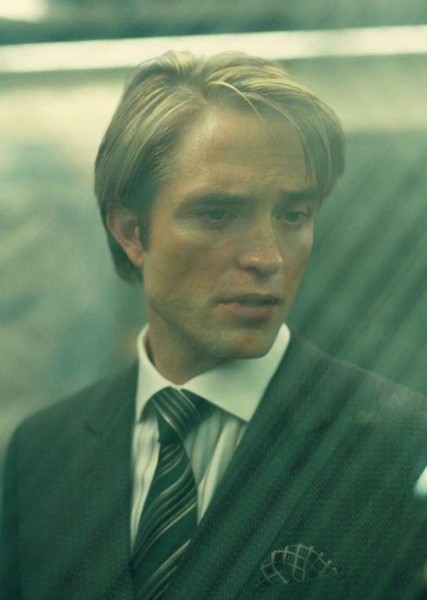 Robert Pattinson