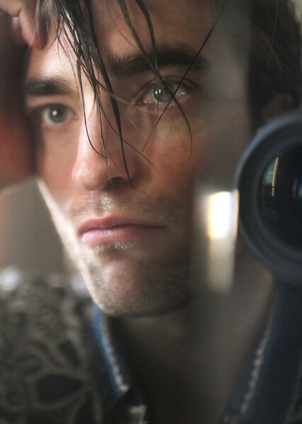 Robert Pattinson photo