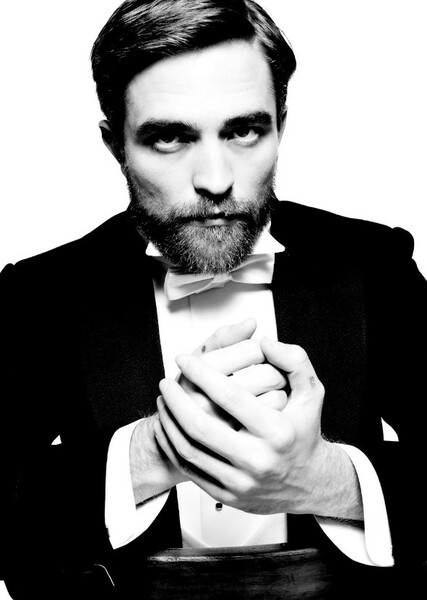 Robert Pattinson photo