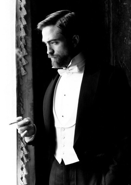 Robert Pattinson photo