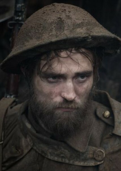 Robert Pattinson photo
