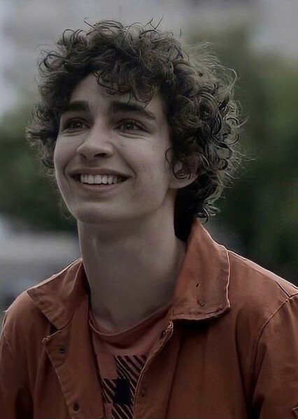 Robert Sheehan photo