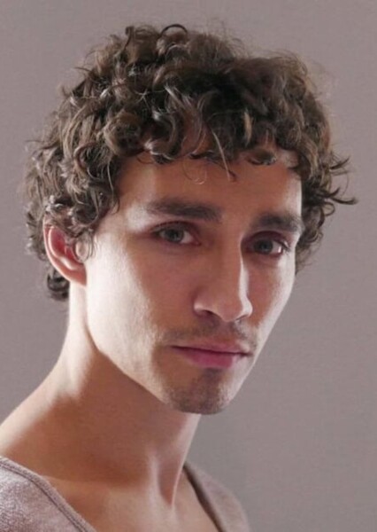 Robert Sheehan photo