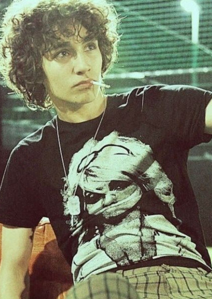 Robert Sheehan