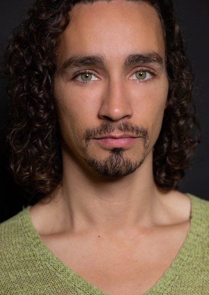 Robert Sheehan photo