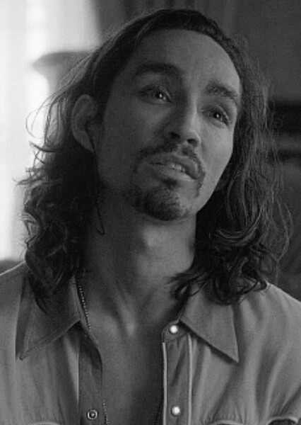 Robert Sheehan photo