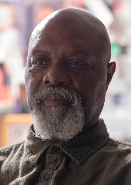 Robert Wisdom photo