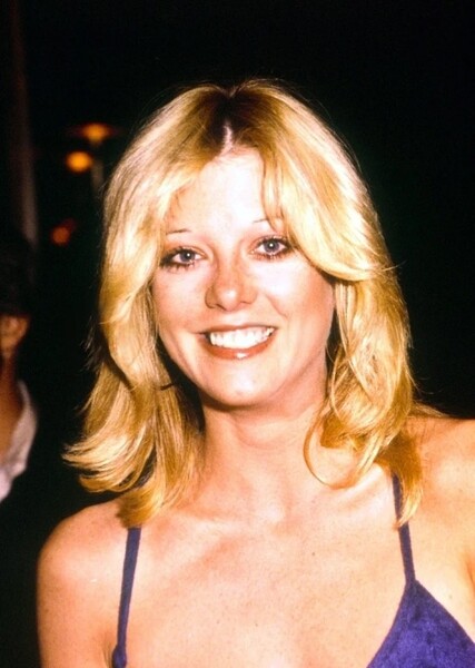 Roberta Leighton photo