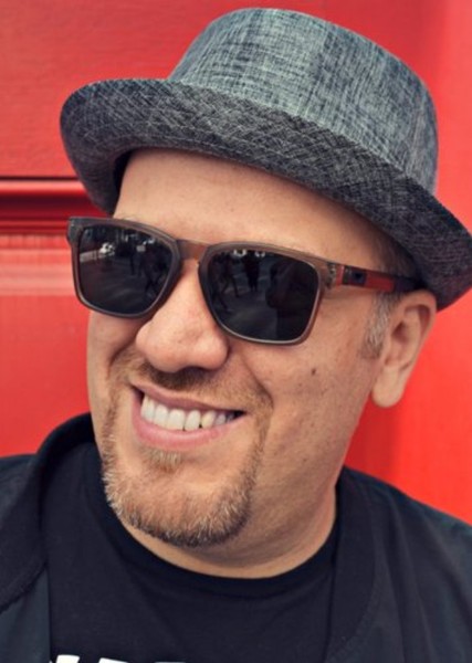 Robi Botos photo
