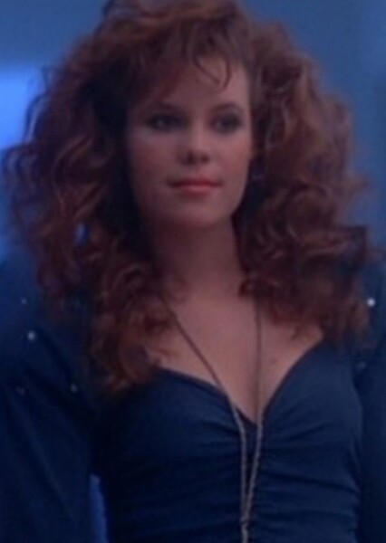 Robyn Lively photo