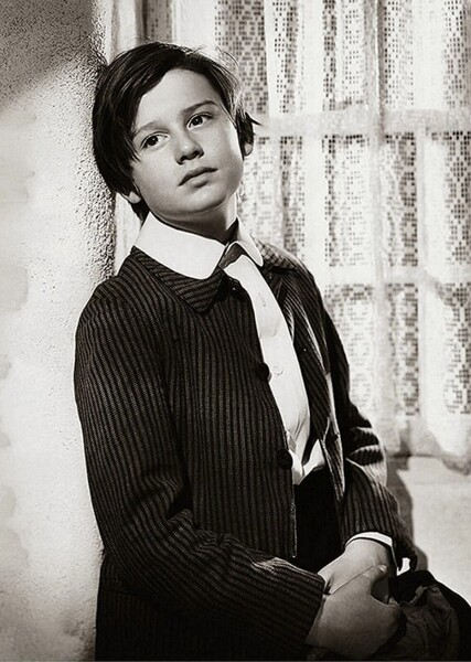 Roddy McDowall photo