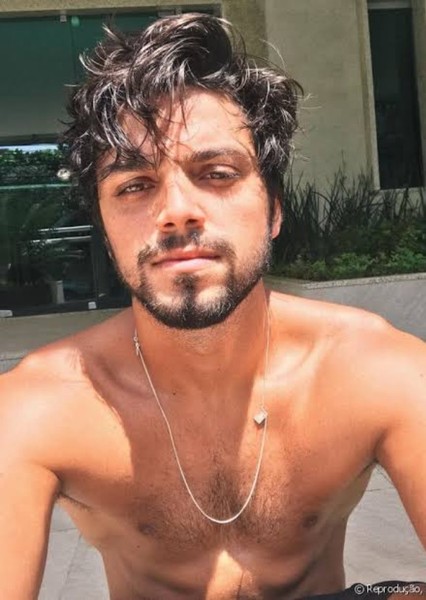 Rodrigo Simas photo