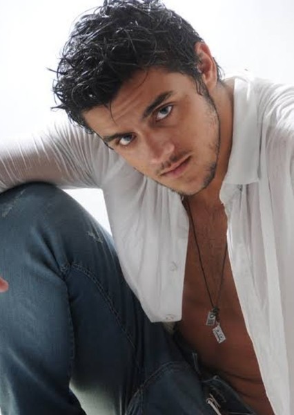 Rodrigo Simas photo