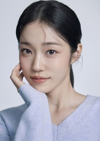 Roh Yoon-seo photo
