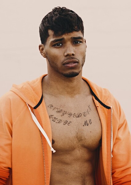 Rome Flynn photo