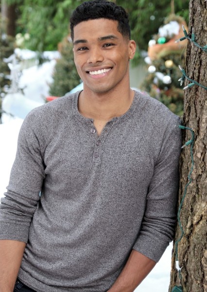 Rome Flynn photo