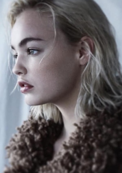 Romi Van Renterghem photo