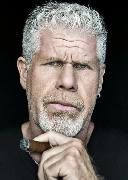 Ron Perlman photo
