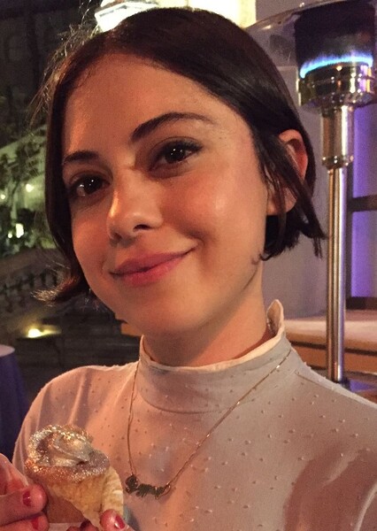 Rosa Salazar photo