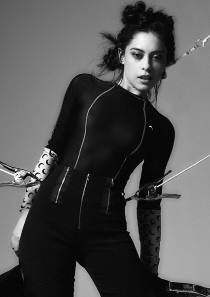 Rosa Salazar photo