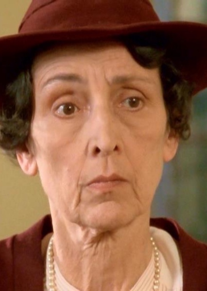 Rosalie Crutchley photo
