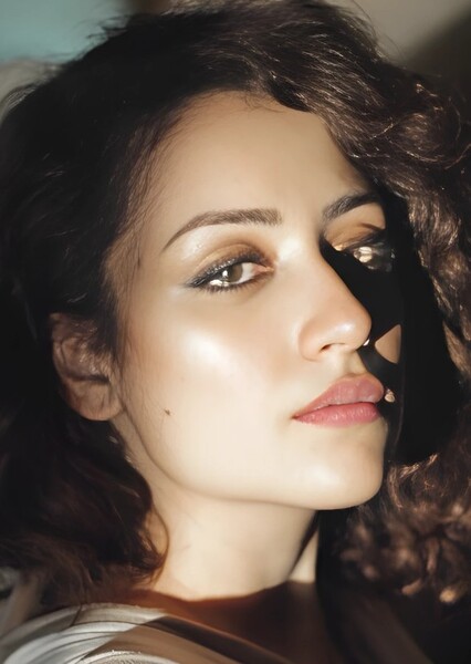 Rosaline Elbay