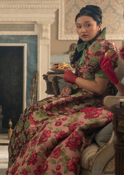 Rosamund Li photo