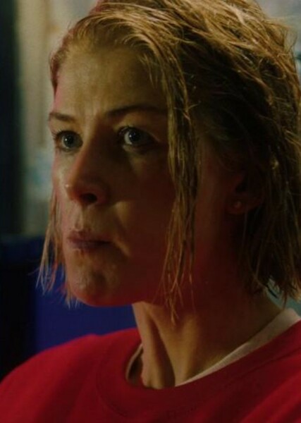 Rosamund Pike