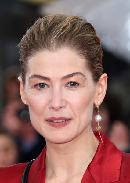Rosamund Pike