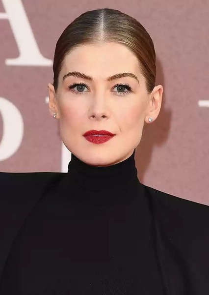 Rosamund Pike