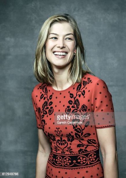 Rosamund Pike photo