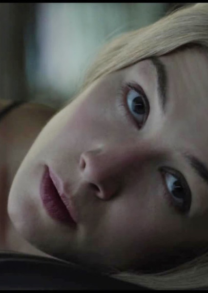 Rosamund Pike