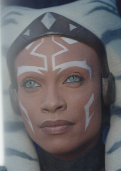 Rosario Dawson photo