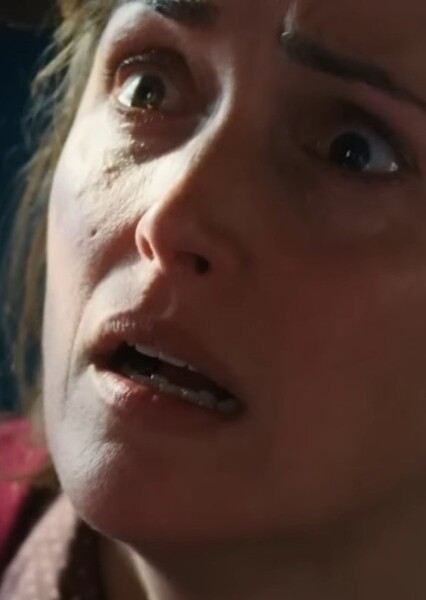 Rose Byrne photo